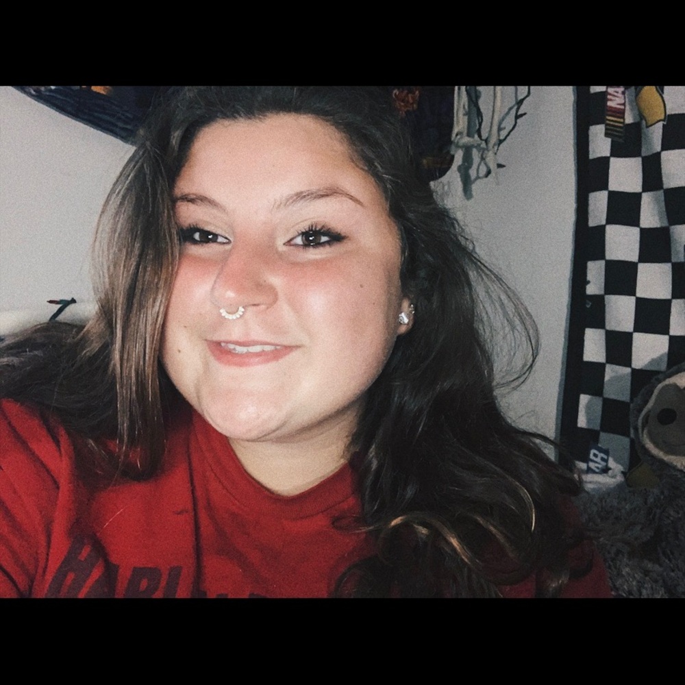 Meet your Posher, Abby